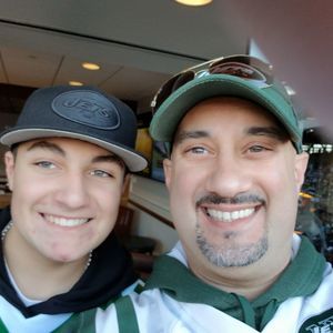 Meet your Posher, Anthony